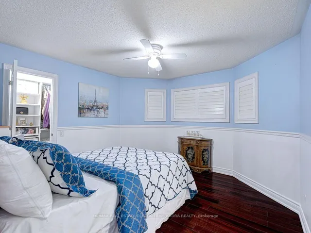 Additional image 31 of 77 Links Lane