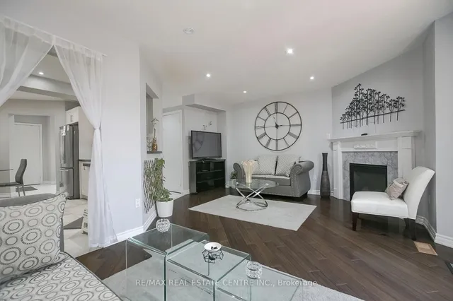 Additional image 8 of 5600 Cortina Cres