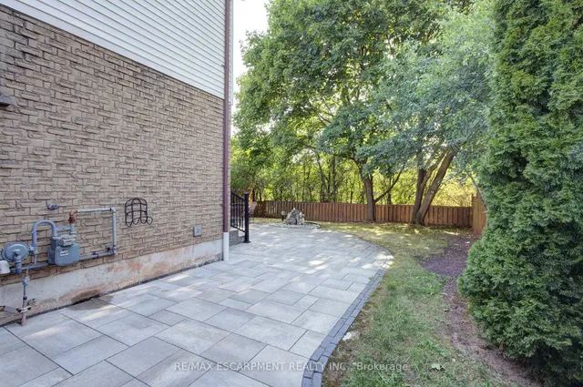 Additional image 41 of 214 Ross Lane