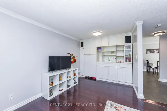 Additional image 10 of 11 Bruce Beer Dr