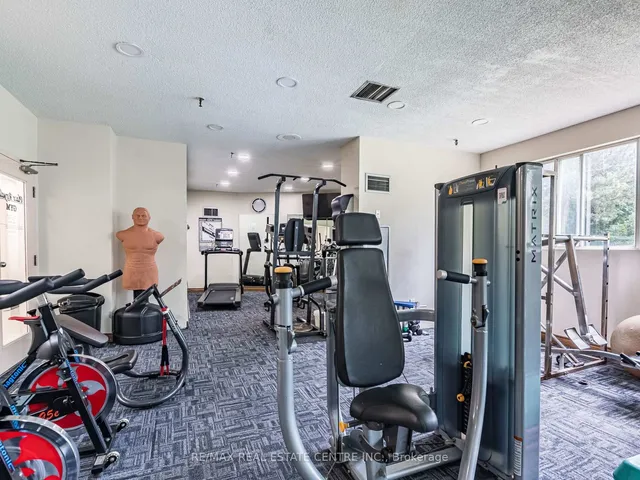 Additional image 37 of 3695 Kaneff Cres Unit 211