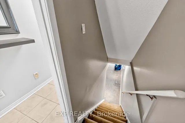 Additional image 29 of 32 Collins Cres