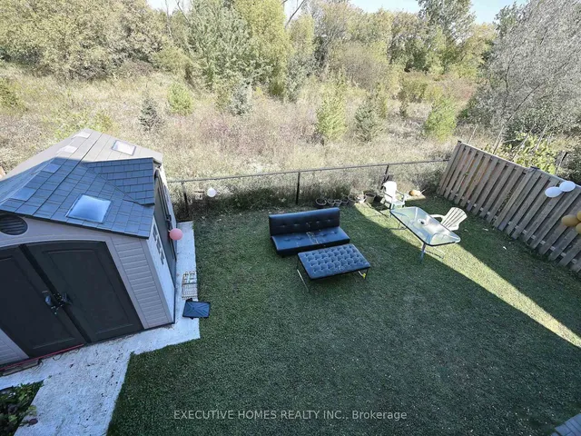 Additional image 41 of 55 Apple Valley Way