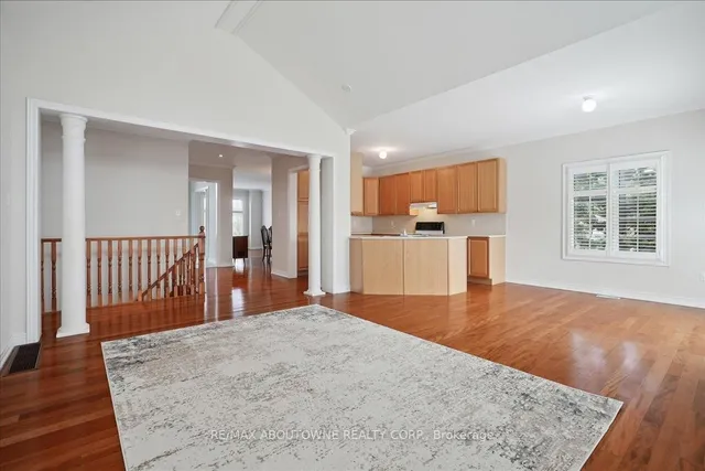 Additional image 16 of 2348 Tesla Cres