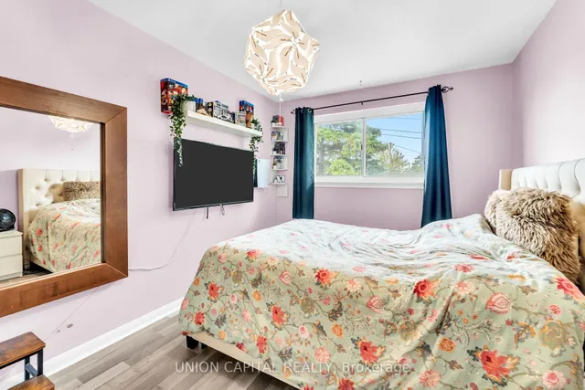 Additional image 20 of 19 Ava Crt