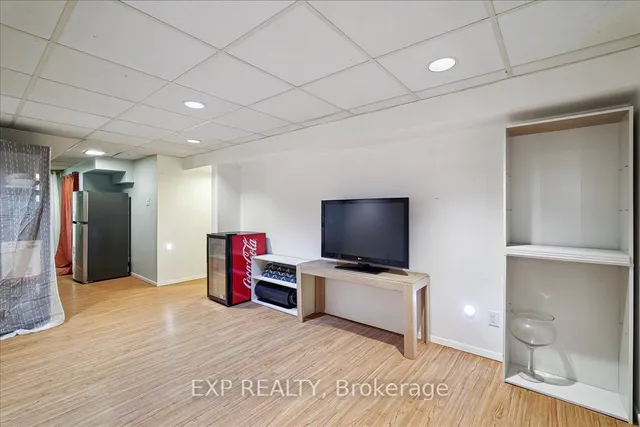 Additional image 29 of 65 Greenwich Circ