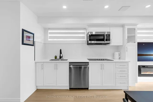 Additional image 41 of 3432 Glorene Crt