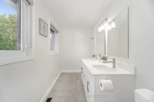 Additional image 33 of 102 Tanager Sq