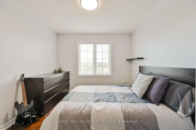 Additional image 38 of 37 BLOOM Dr