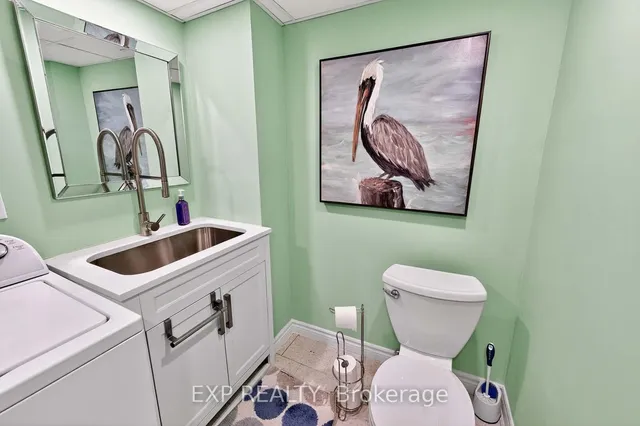 Additional image 33 of 32 Collins Cres