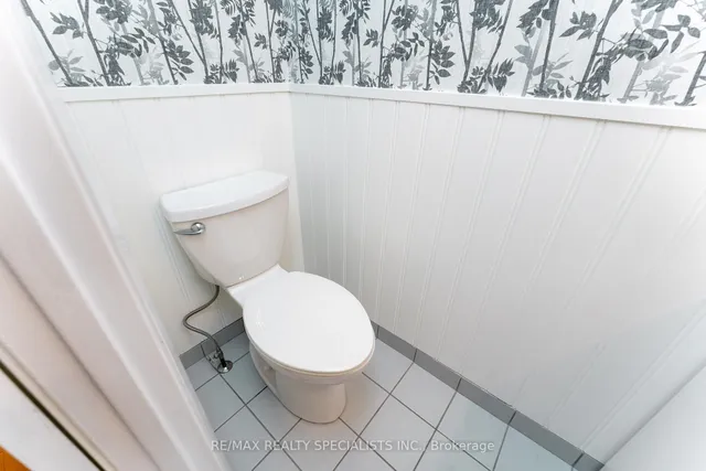 Additional image 15 of 2252 Upper Middle Rd Unit 6