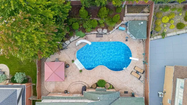 Additional image 46 of 77 Links Lane