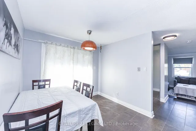 Additional image 14 of 11 Bruce Beer Dr