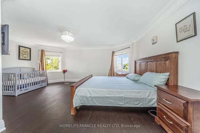 Additional image 36 of 21 Bowman Ave