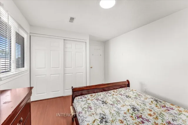 Additional image 21 of 6 Hedley Crt