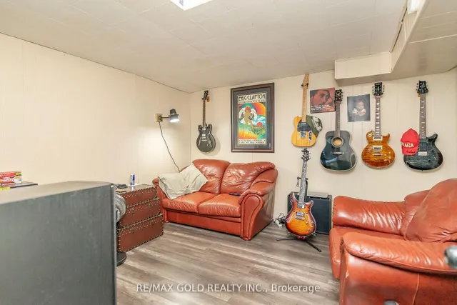 Additional image 32 of 46 Dearbourne Blvd Unit 61