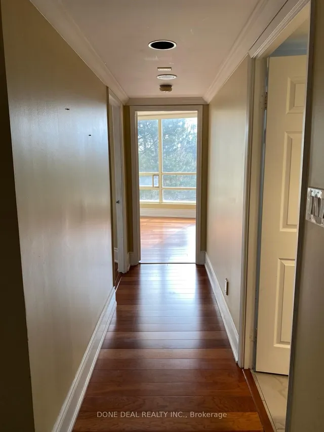 Additional image 32 of 50 Eglinton Ave Unit 207