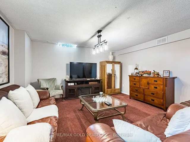 Additional image 24 of 98 Springview Dr