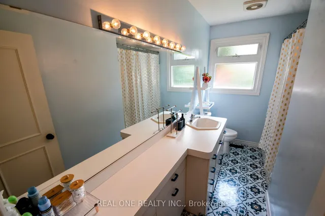 Additional image 9 of 1570 Park Royale Blvd