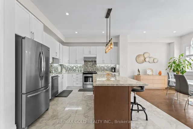 Additional image 17 of 19 Martin Byrne Dr