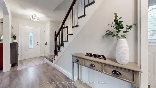 Additional image 20 of 12 Newby Crt