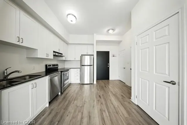 Additional image 12 of 200 Lagerfeld Dr