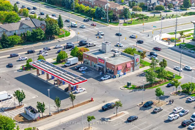 Additional image 42 of 86 Pauline Cres