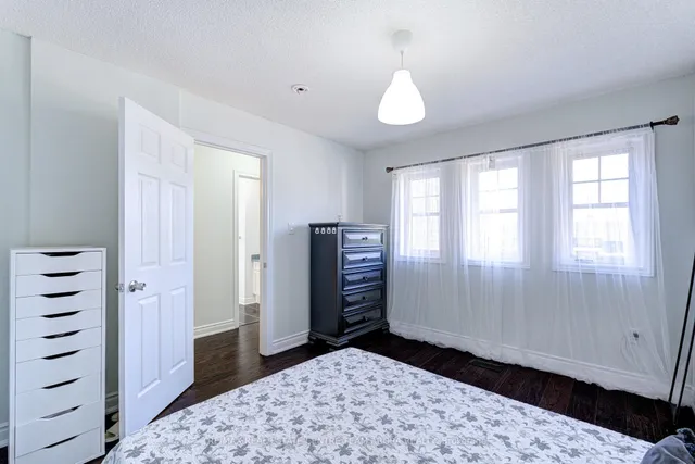 Additional image 31 of 65 Pergola Way