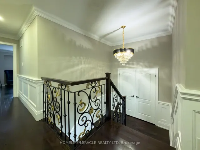 Additional image 35 of 404 Queen Mary Dr