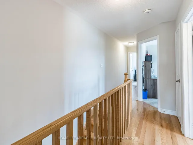 Additional image 32 of 43 Finegan Circ