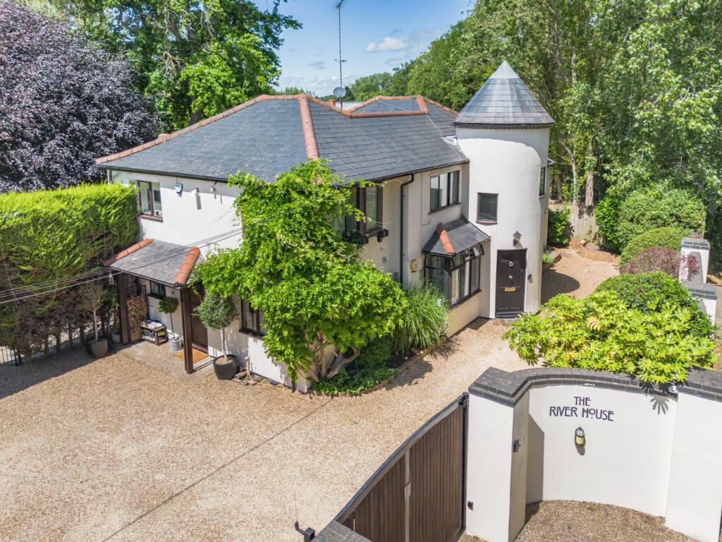 Additional image 2 of Radlett Road, Frogmore, St. Albans, Hertfordshire