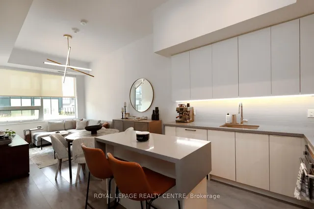 Additional image 11 of 2481 Taunton Rd Unit 366