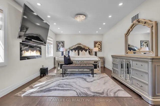 Additional image 16 of 29 Sixteen Mile Dr