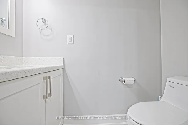 Additional image 6 of 28 Royce Ave