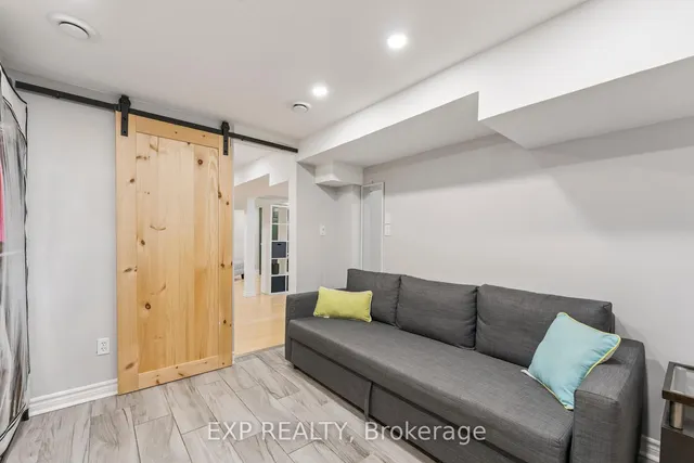 Additional image 32 of 29 Driftwood Cres