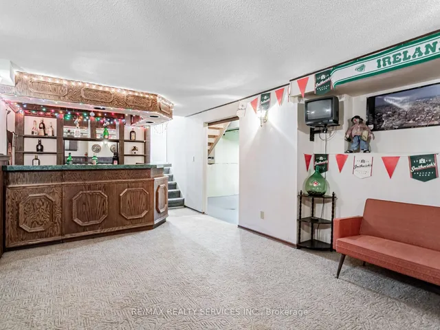 Additional image 39 of 16 Marchmount Cres