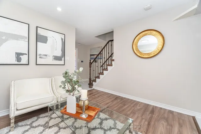 Additional image 6 of 3 Napoleon Cres