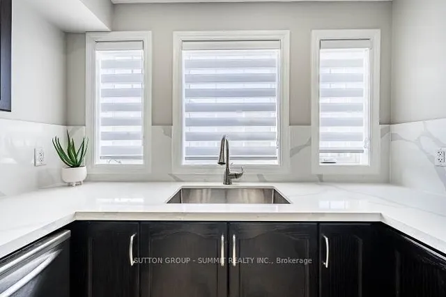 Additional image 10 of 65 Spadina Rd