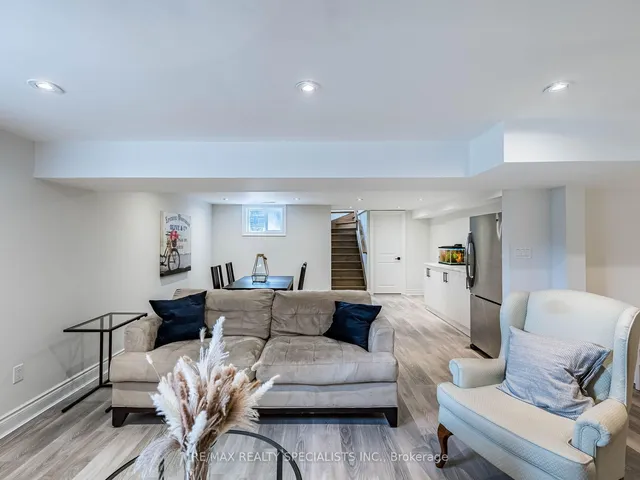 Additional image 35 of 16 Lesbury Ave