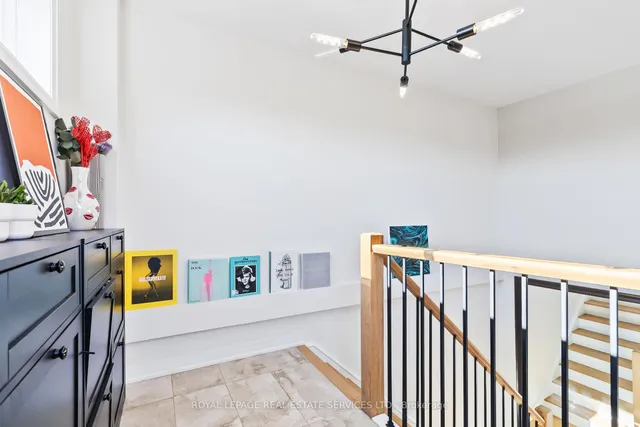 Additional image 31 of 405 Plains Rd Unit 25