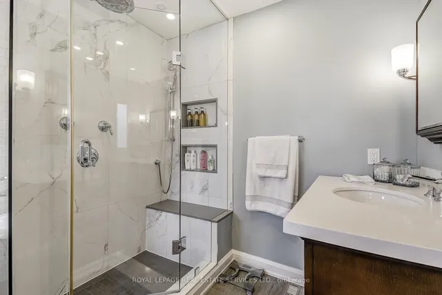 Additional image 28 of 27 Morrison Creek Cres