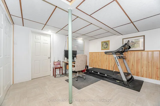 Additional image 30 of 13 Hilldowntree Tr