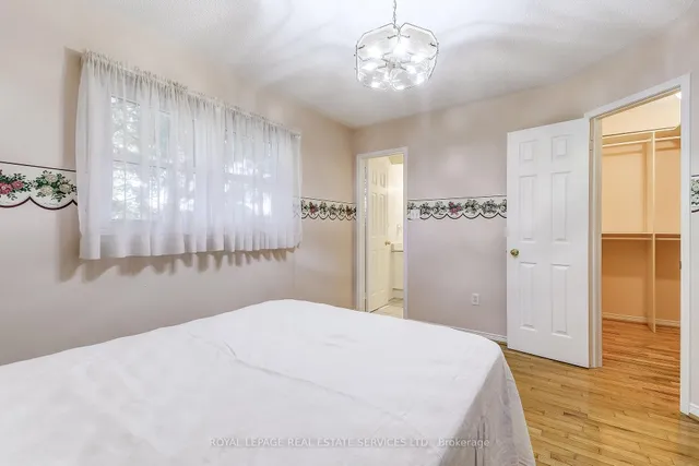 Additional image 32 of 200 Glenashton Dr