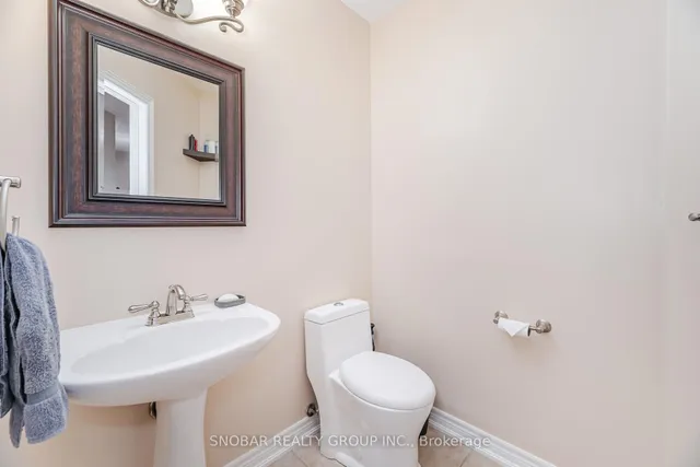 Additional image 14 of 1124 Knotty Pine Grve