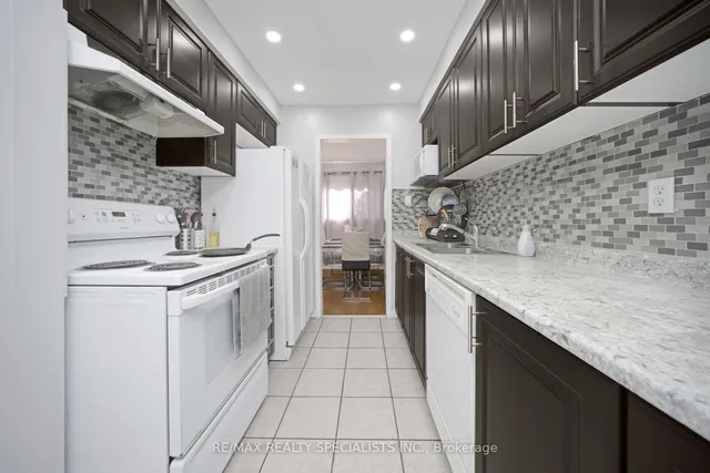 Additional image 16 of 30 Greenwich Circ