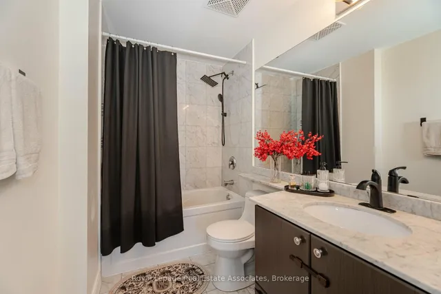 Additional image 16 of 60 Absolute Ave