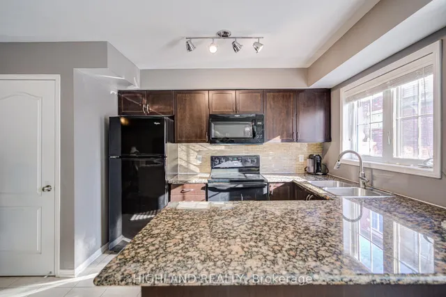 Additional image 14 of 2460 Post Rd Unit 7