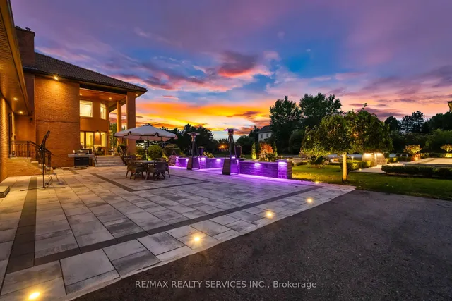 Additional image 48 of 8 Evergreen Ave