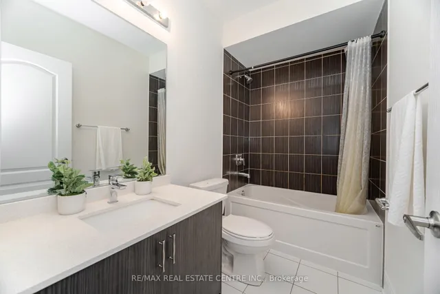 Additional image 44 of 20 Foxsparrow Rd