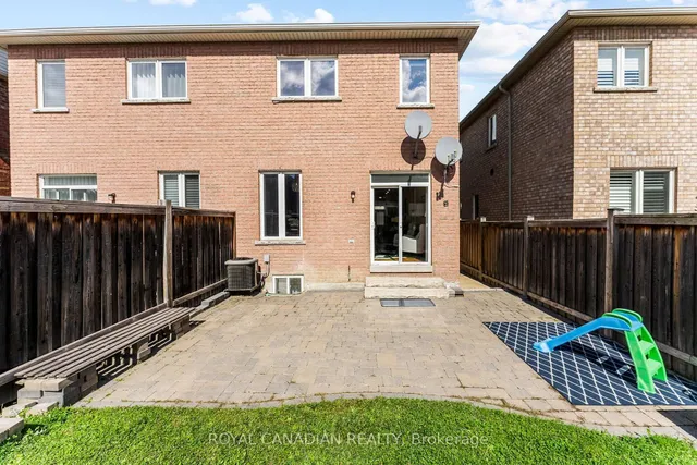 Additional image 40 of 4699 Centretown Way